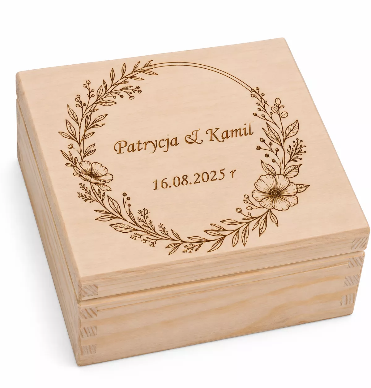 Drewniane pudełko ślubne z grawerem – personalizowane, 16 × 16 cm - W2