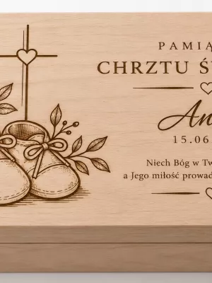 PUDEŁKO NA PIENIĄDZE prezent pamiątka CHRZEST grawer personalizacja 18 cm na 10 cm W4