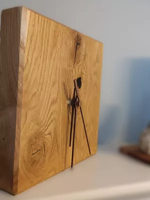 Dębowy zegar ścienny lub stojący Driftwood