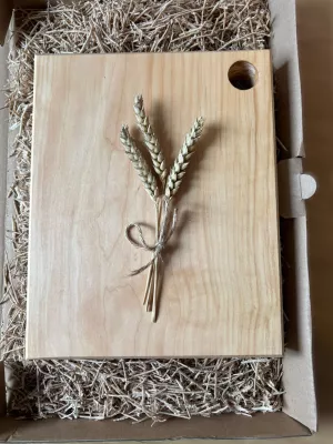 Deska do krojenia z drewna olchowego typu monolit Driftwood