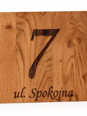 Tabliczka adresowa Driftwood grawerowana w drewnie 20 cm na 20 cm