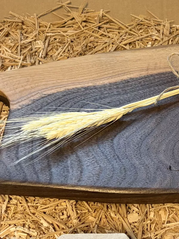 Produkt Deska do krojenia z orzecha amerykańskiego elgancka mała lekka pod grawer nr 2 Zdjęcie